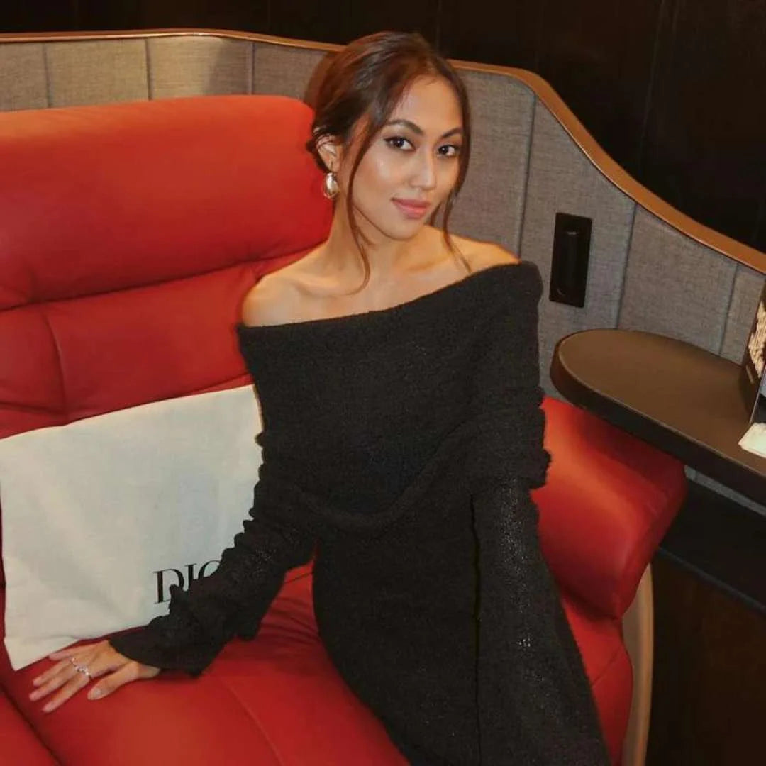 أناقة الصيف: فستان ماكسي شفاف محبوك بأكمام طويلة للنساء