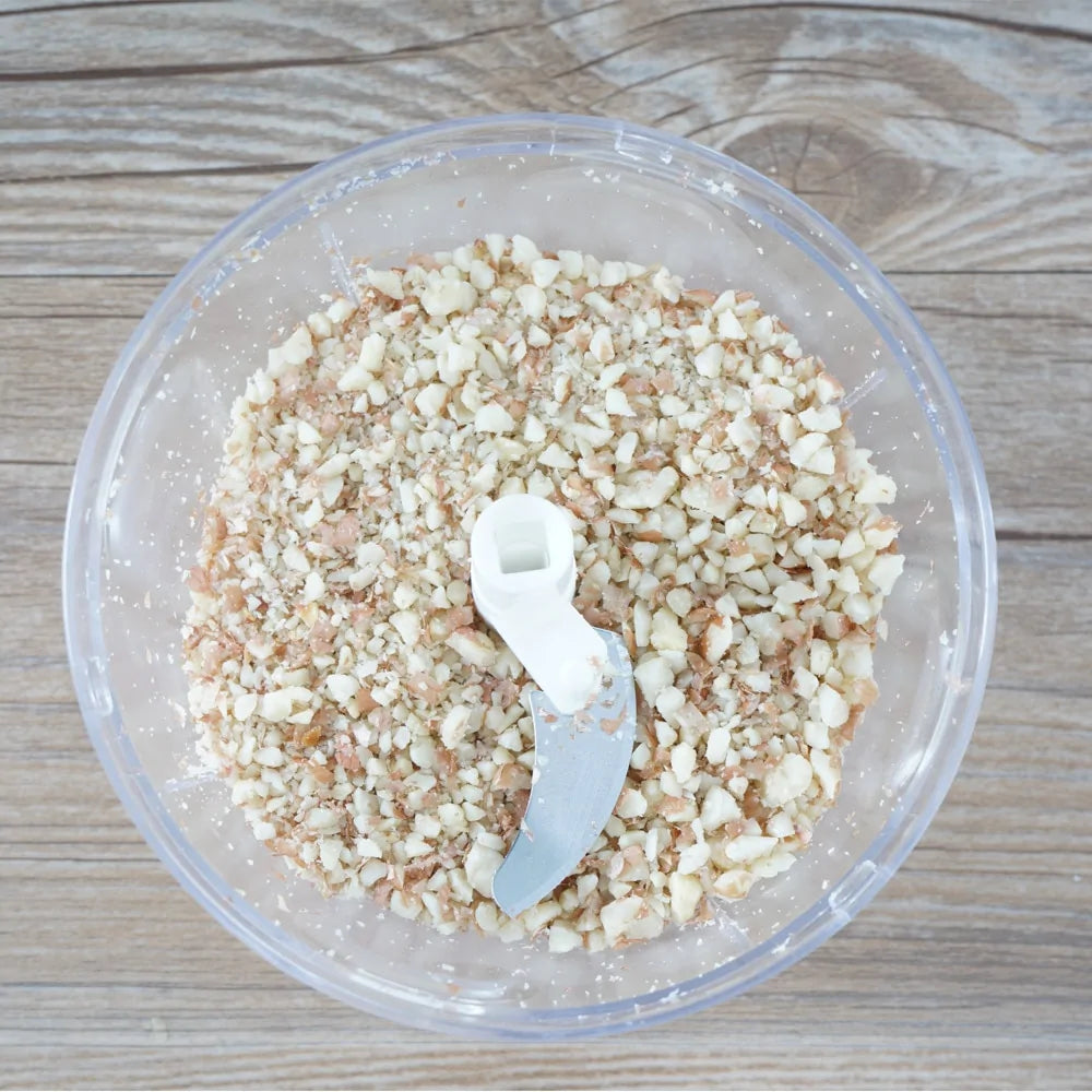 Hand-Pull Vegetable Cutter – Manual Food Chopper with String Pull Mechanism