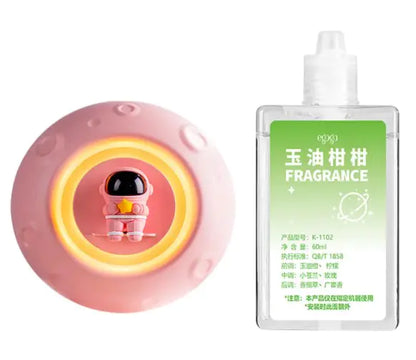 Moon Spaceman Humidifier – LED Night Light & Essential Oil Diffuser