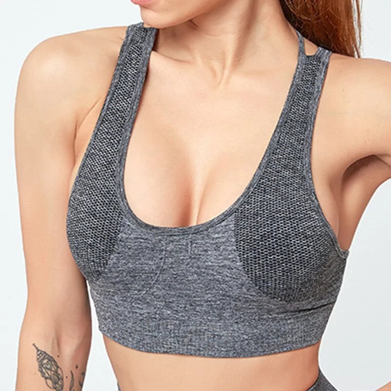 Yoga Suit Set – Breathable and Stretchable Activewear for Comfort and Style