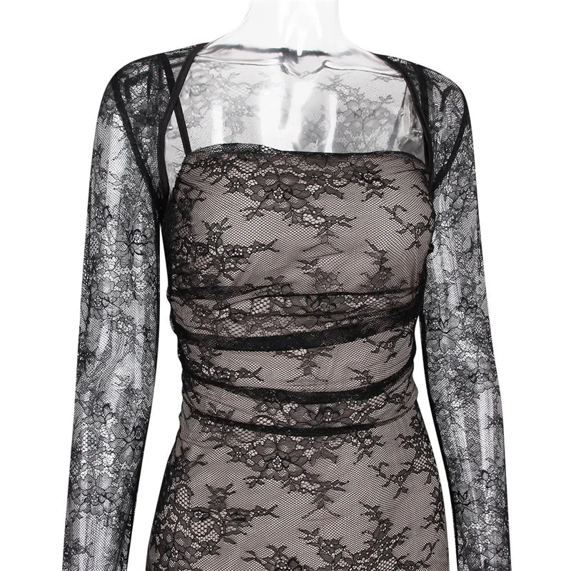 فستان ماكسي أنيق عتيق من الدانتيل بأكمام طويلة