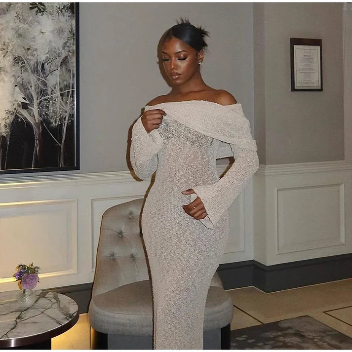 أناقة الصيف: فستان ماكسي شفاف محبوك بأكمام طويلة للنساء