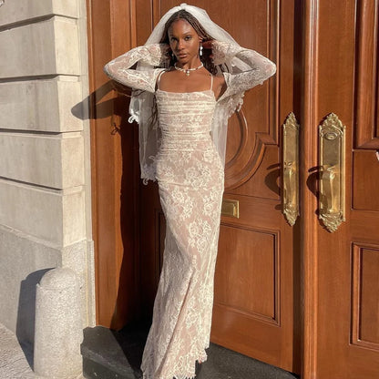 فستان ماكسي أنيق عتيق من الدانتيل بأكمام طويلة