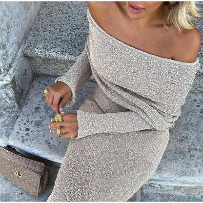 أناقة الصيف: فستان ماكسي شفاف محبوك بأكمام طويلة للنساء