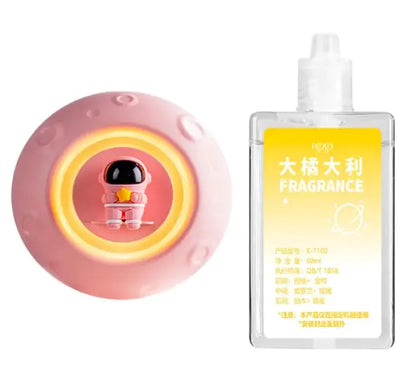 Moon Spaceman Humidifier – LED Night Light & Essential Oil Diffuser