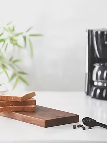 Perfect Your Brew: Portable Electric Coffee Grinder with Ceramic Burrs