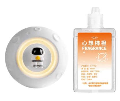 Moon Spaceman Humidifier – LED Night Light & Essential Oil Diffuser